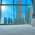Sky Suites Klcc By Luxury Service