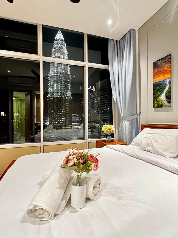 Sky Suites Klcc By Luxury Service